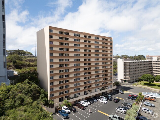 Photo - Lakeview Royal