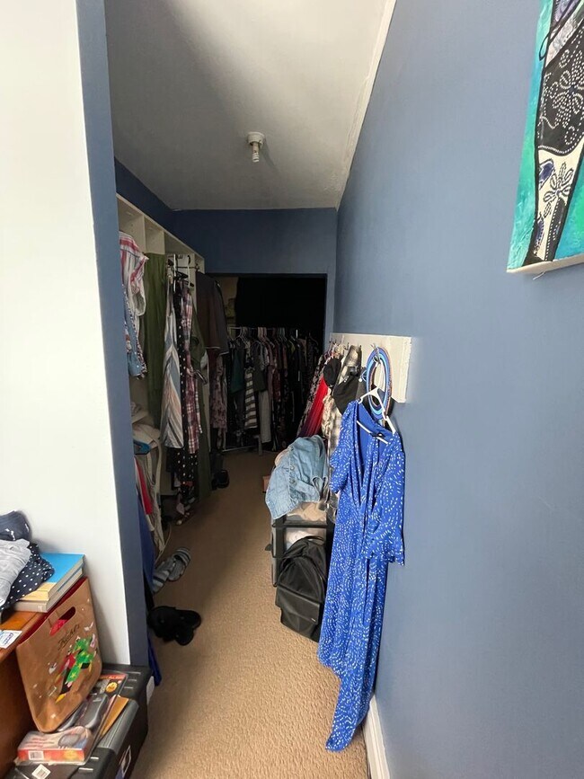 1 Manning Blvd Unit 579 Western Ave