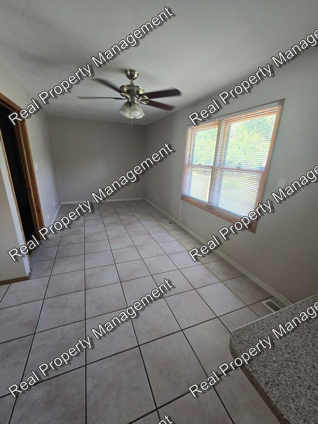 Photo - Freshly painted 3 Bedroom Ranch