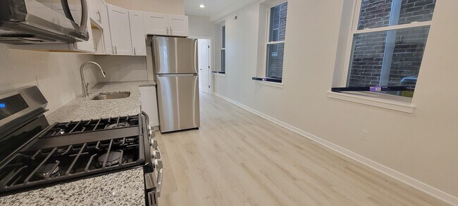 Photo - 2230 Christian St Unit 1