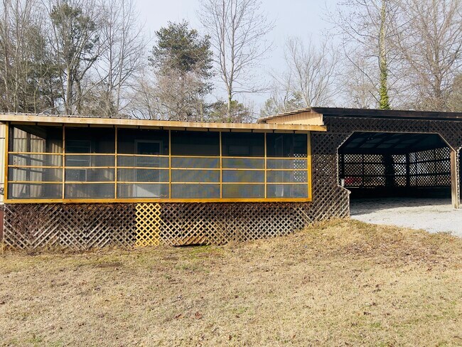 Photo - 865 Scales Creek Rd