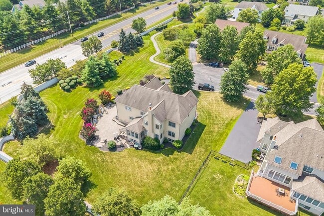 Photo - 1401 Hampstead Ct