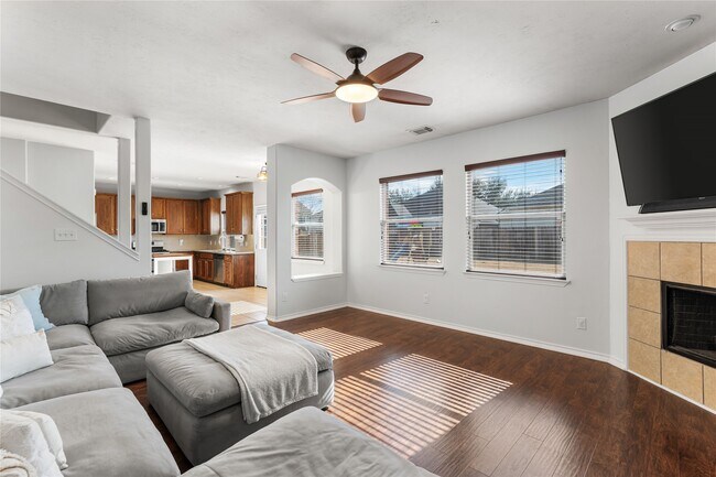 Photo - 7419 Chathan Glen Ln
