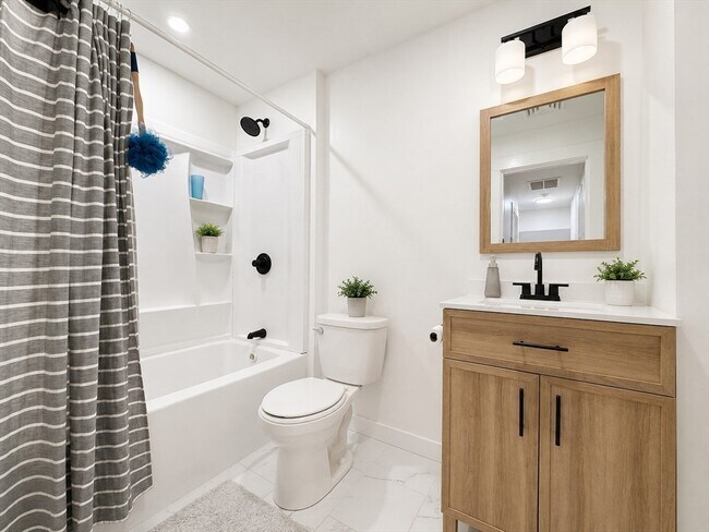Photo - 21 Main St Unit 21-B