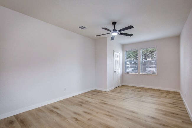 Photo - 1106 N Harrison Ave