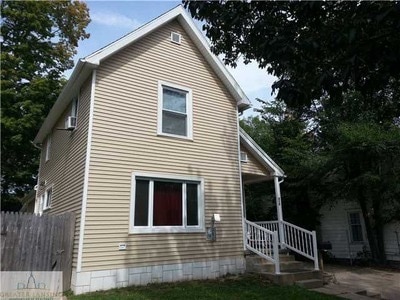 Photo - 418 W Lapeer St (Lansing, MI)