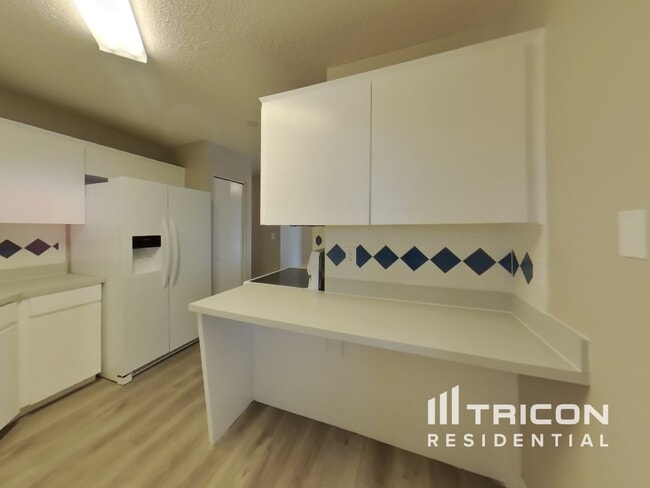 Photo - 6711 Lemon Tree Dr