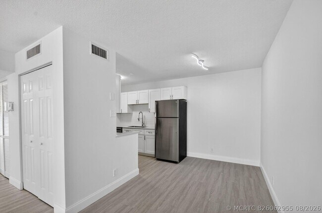 1500 N Congress Ave Unit C20