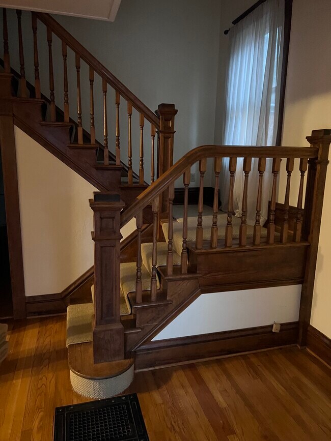 Photo - 217 N 9th St