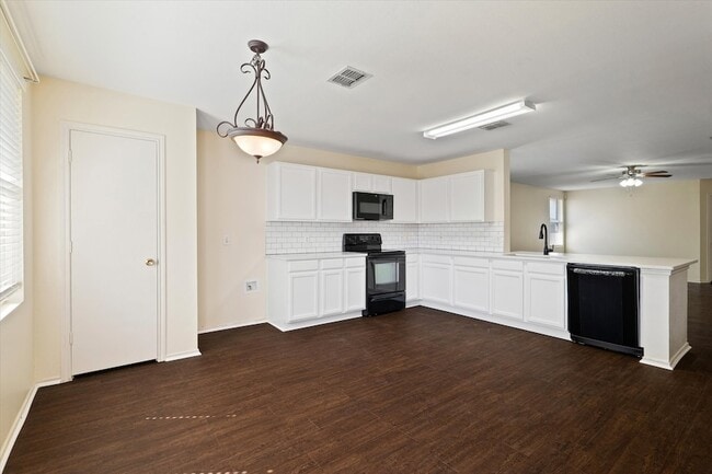 Photo - 12856 Gillon Dr