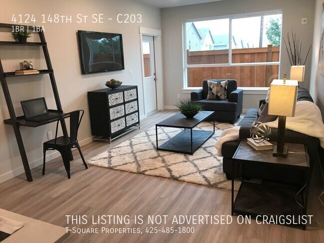 Photo - SNAG THIS 1 BED, 1 BATH WITH DETACHED GARA... Unidad C203