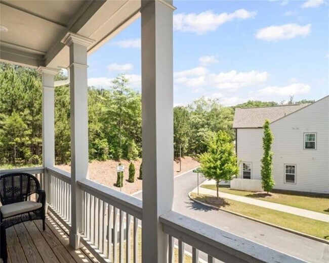 507 Bishop Ln