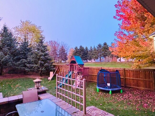 Photo - 2489 Schneider Ct