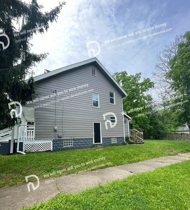 Photo - 336 Madison Ave