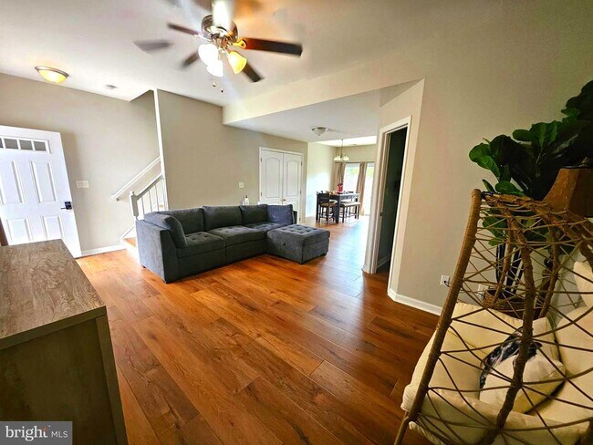 40 Beaulah Ct