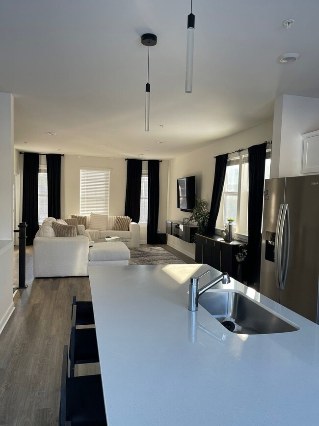 Photo - 351 Soft Rush Ln