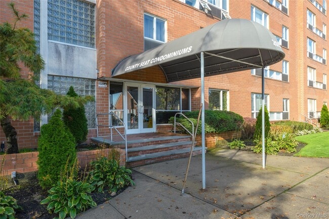 Photo - 205 Mineola Blvd Unit 3G