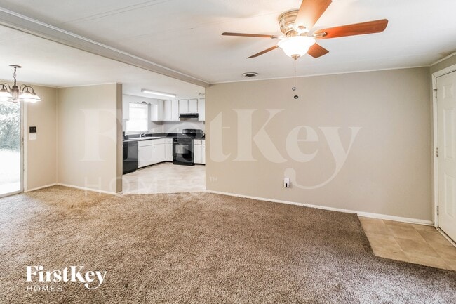 Photo - 1052 Adrian Cir SW