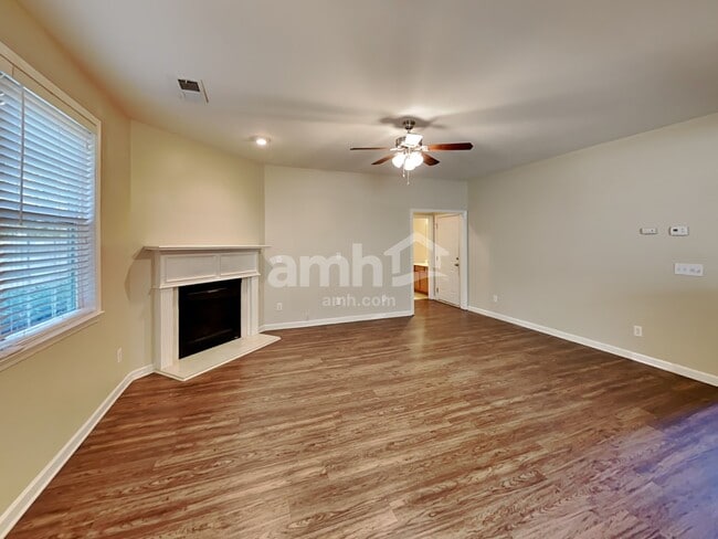 Photo - 183 Diamond Ridge Ave