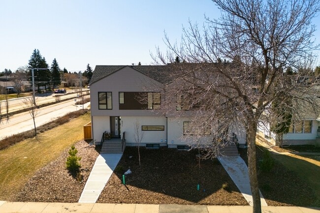 Building Photo - 8311-8376 76 Ave NW