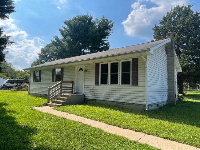 Building Photo - 539 Round Top Rd Rental