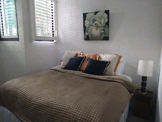 Photo - 2053 Carolina Ave