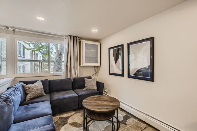 Photo - Central 1 BDR / 1 BA Condo in Boulder