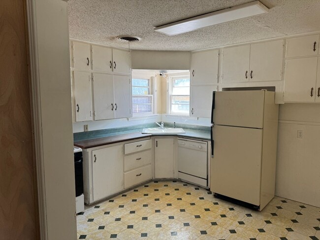 Photo - 2418 40th St Unidad A