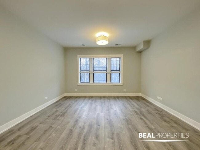 2 bedroom in EVANSTON IL 60202 - 2 bedroom in EVANSTON IL 60202 Condo Unit 3
