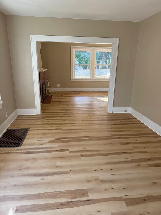 Photo - 912 S 3rd St Unit 1