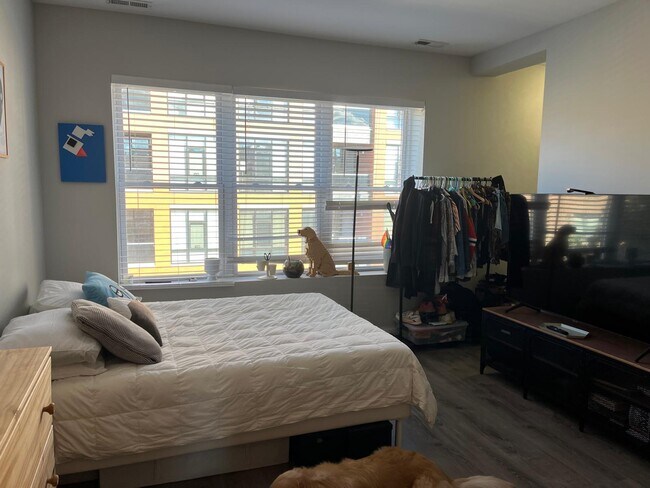 Photo - 3116 N Milwaukee Ave Unidad 3W