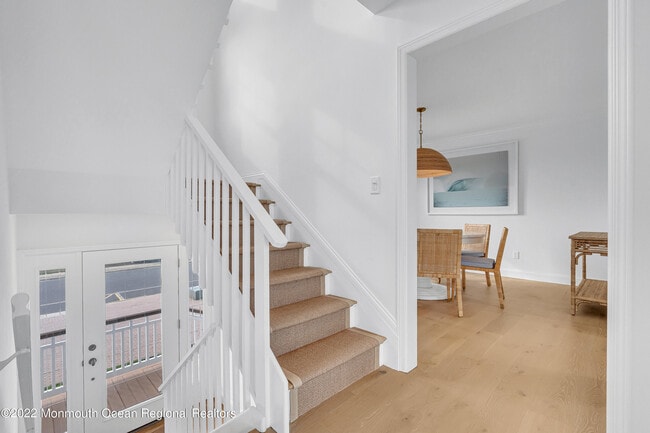 Photo - 706 Morven Terrace