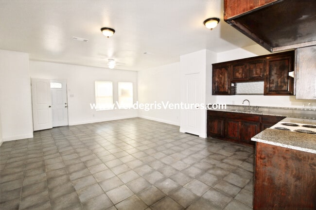 Photo - 7719 Novella Dr