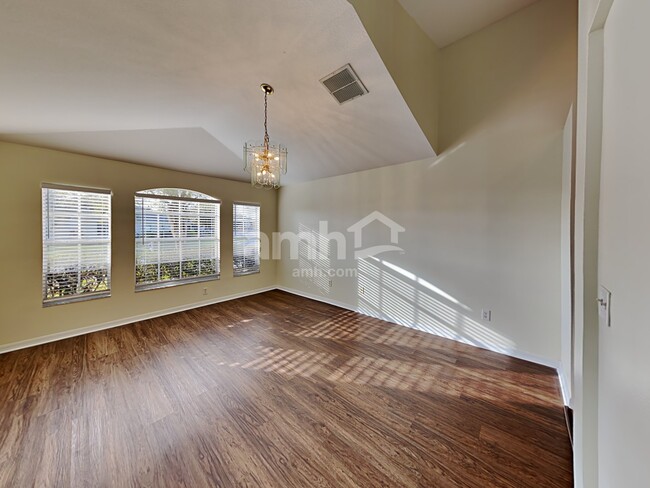 Photo - 3348 Clover Blossom Cir