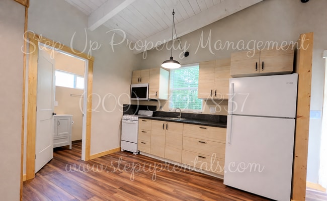 Photo - 22499 Parrotts Ferry Rd Unidad B