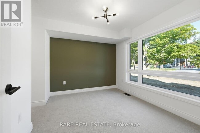 Photo - 6187 Kingston Rd