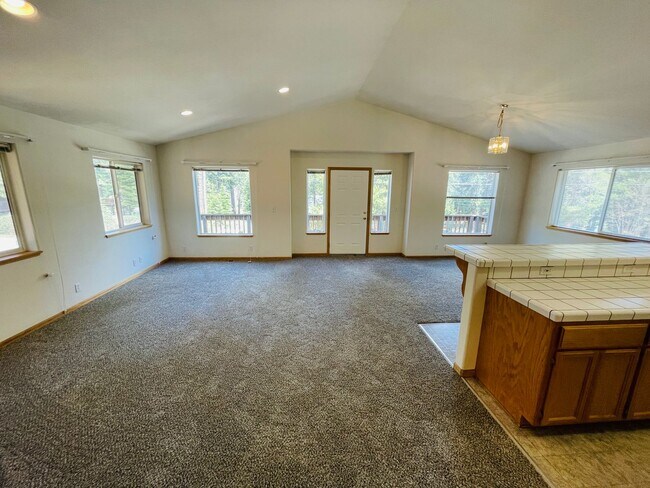 Photo - 3 bed 2 bath house for rent in South Lake Tahoe