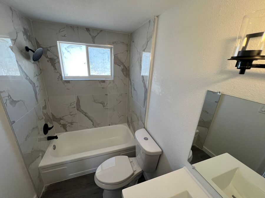 Photo - 9316 Grandfield Rd Unidad A