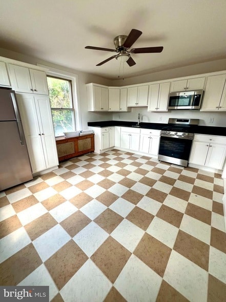 Photo - 730 Richey Ave