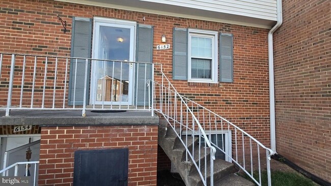 Building Photo - 6152 Strasburg Dr