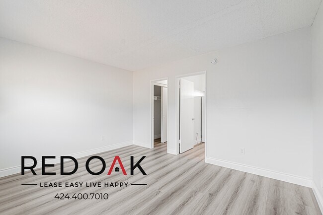 Photo - 7015 Newlin Ave Unit L