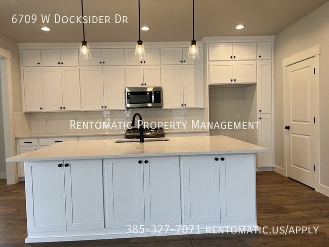 Photo - 6709 W Docksider Dr