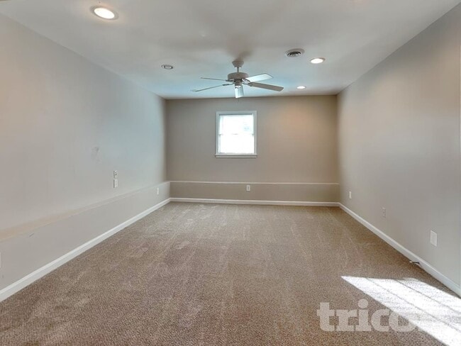 Photo - 2092 Brooks Rd SE