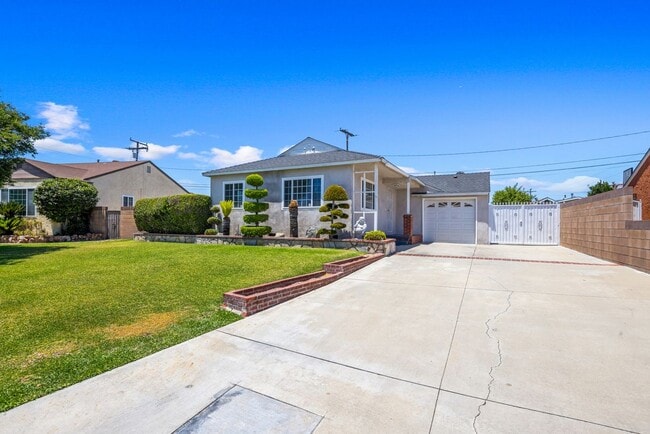 Photo - 4551 Maris Ave