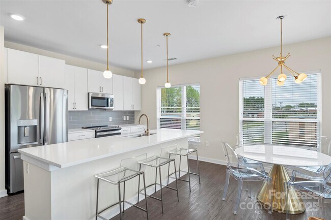 Photo - 3630 N Davidson St Condo Unit 3301