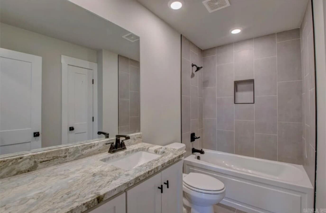 Photo - 3700 W 13th St