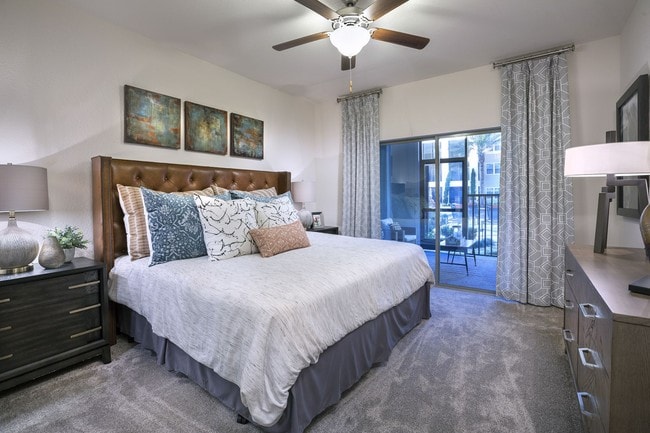 Photo - Drake MidTown