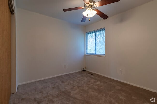 3BR, 1.5BA - 1,125SF - Bedroom 3