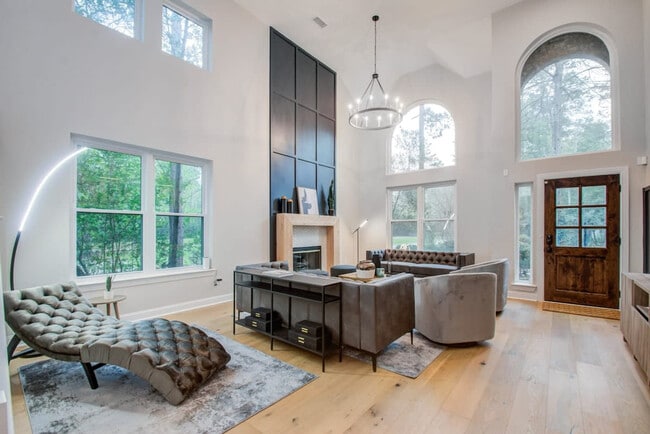 Photo - 19 Alden Glen Ct Unidad ID1019587P