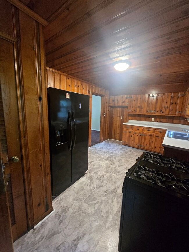 Photo - Two Bedroom Duplex located in Lawrence Township near Shadeland and 48th St